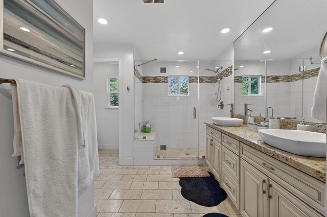 5525 Kenneth Ave, Carmichael, CA 95608