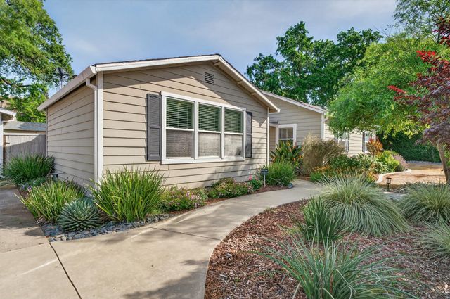 5525 Kenneth Ave, Carmichael, CA 95608