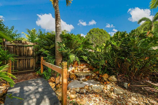 1432 NE 2ND Avenue, Fort Lauderdale, FL 33304