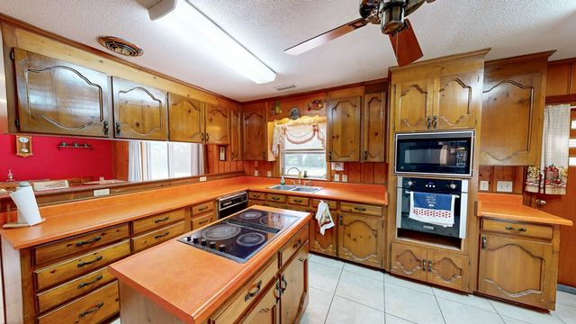 200 Pinecrest Drive, Dothan, AL 36301