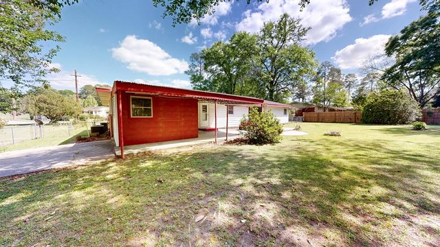 200 Pinecrest Drive, Dothan, AL 36301