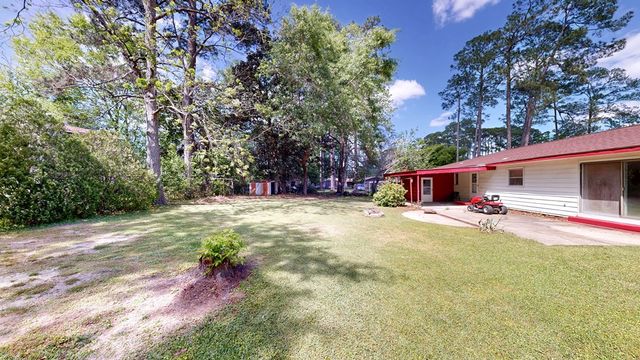 200 Pinecrest Drive, Dothan, AL 36301