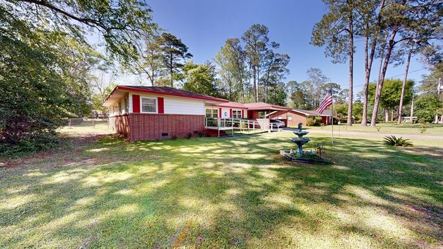 200 Pinecrest Drive, Dothan, AL 36301