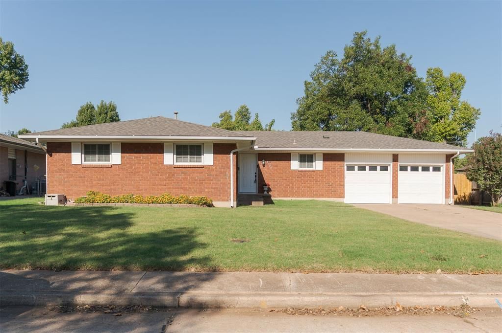 3421 Meadowbrook Drive, Midwest City, OK 73110