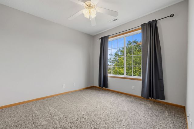 1002 Poe Avenue, Ames, IA 50014