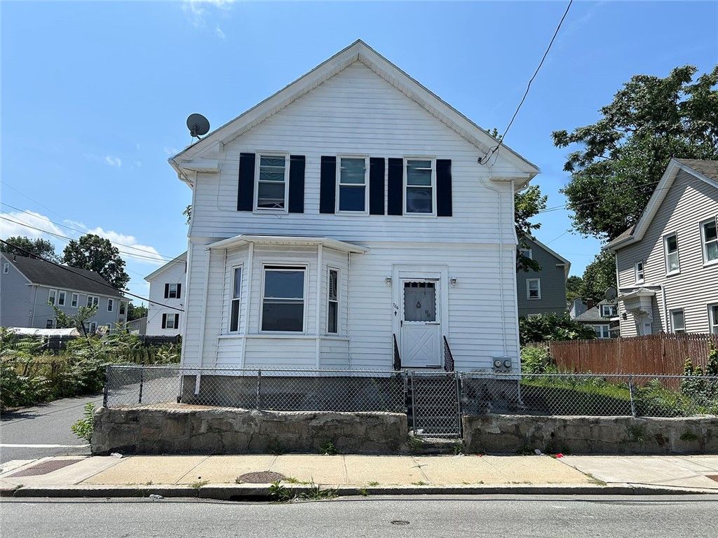 734 Douglas Avenue, Providence, RI 02908