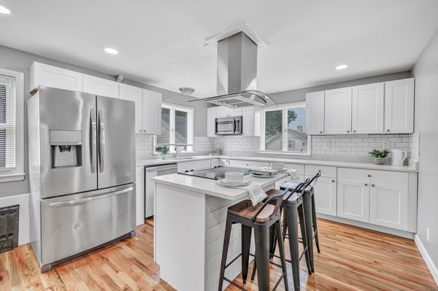 84 Oxford Street, Bridgeport, CT 06606