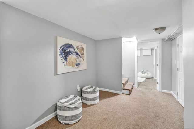 84 Oxford Street, Bridgeport, CT 06606