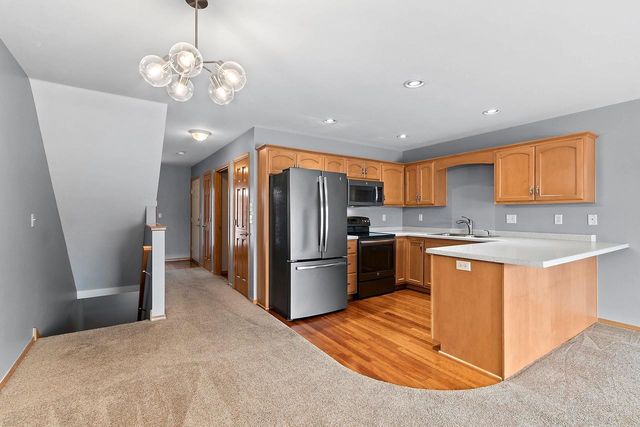 2191 TRAILSIDE LANE, De Pere, WI 54115