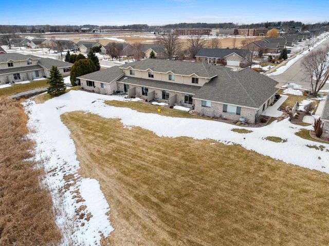 2191 TRAILSIDE LANE, De Pere, WI 54115