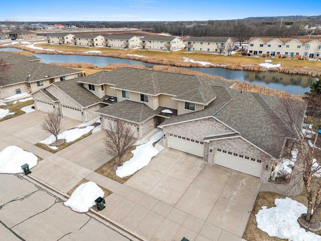 2191 TRAILSIDE LANE, De Pere, WI 54115