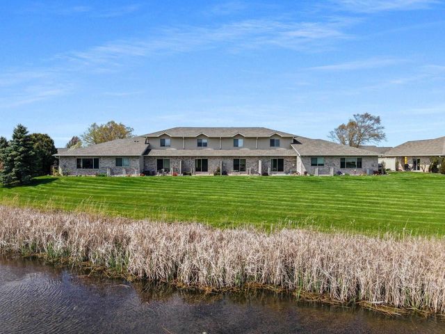 2191 TRAILSIDE LANE, De Pere, WI 54115