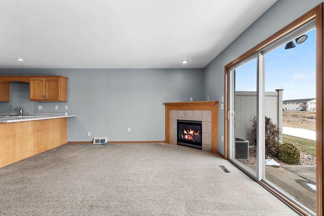 2191 TRAILSIDE LANE, De Pere, WI 54115