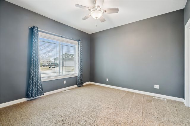 3113 Carlisle Circle, Marion, IA 52302