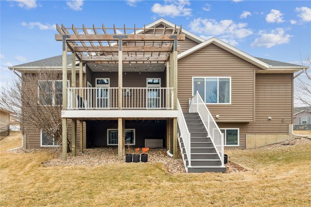 3113 Carlisle Circle, Marion, IA 52302