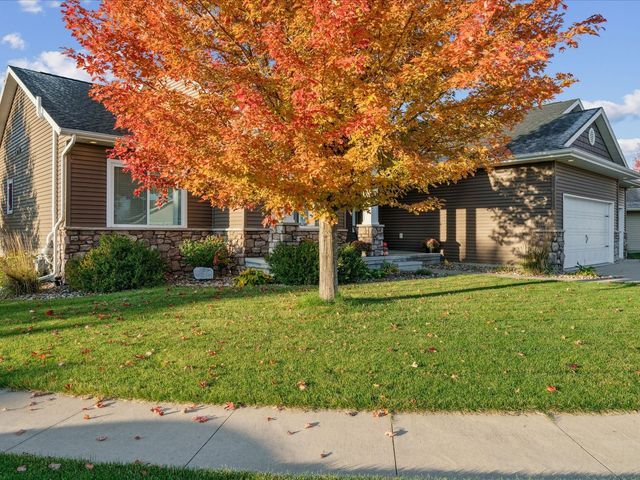 3113 Carlisle Circle, Marion, IA 52302