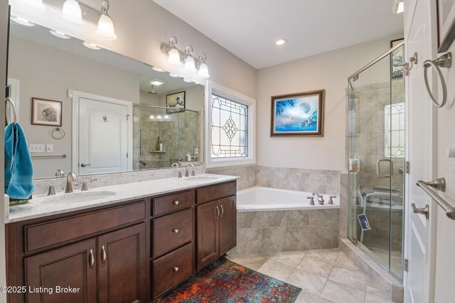 1804 Rivers Landing Dr, Prospect, KY 40059