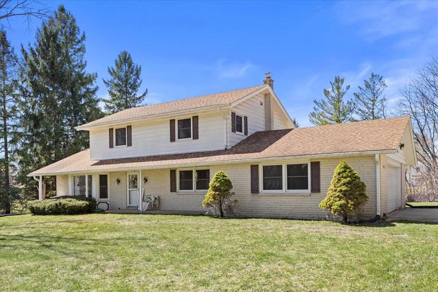 W170S7011 Southern DRIVE, Muskego, WI 53150
