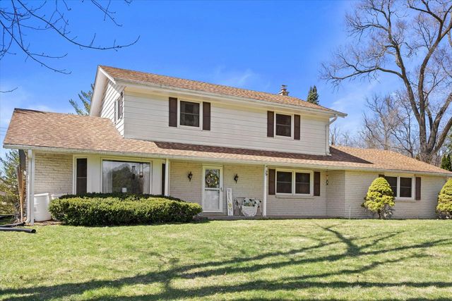 W170S7011 Southern DRIVE, Muskego, WI 53150