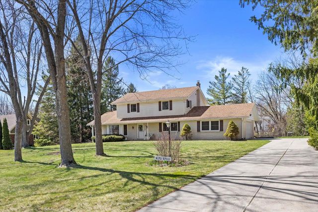 W170S7011 Southern DRIVE, Muskego, WI 53150