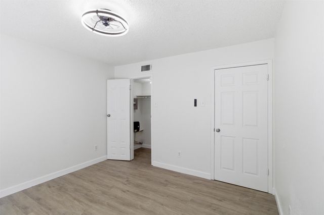 8110 Skillman Street 1034, Dallas, TX 75231