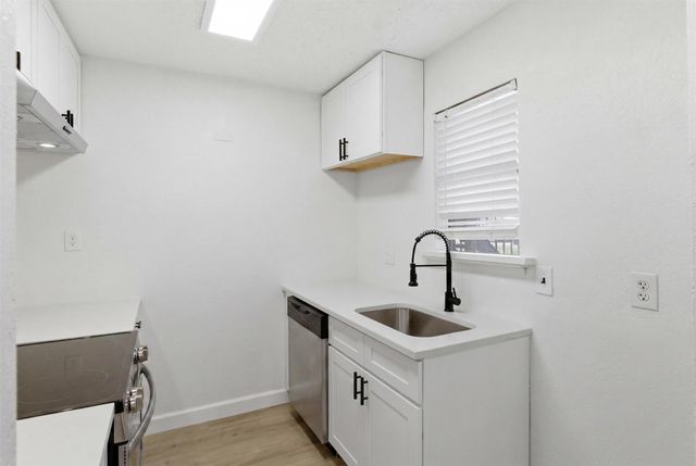 8110 Skillman Street 1034, Dallas, TX 75231