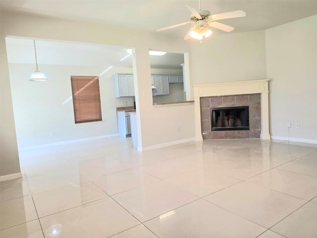 2947 Appaloosa Drive, Dallas, TX 75237