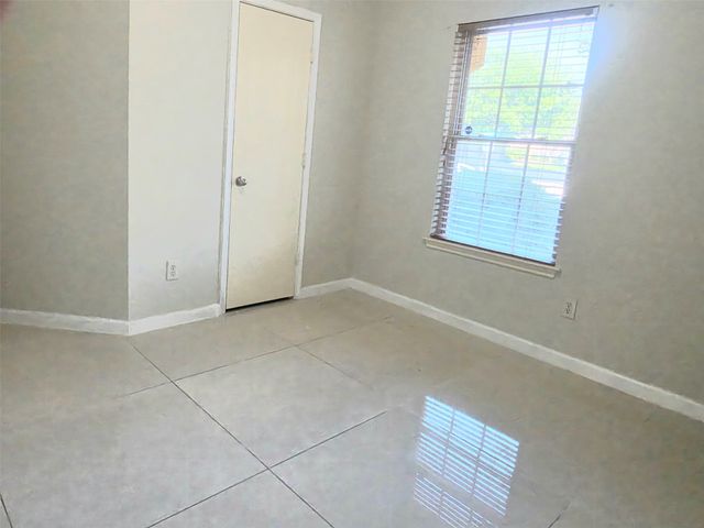 2947 Appaloosa Drive, Dallas, TX 75237