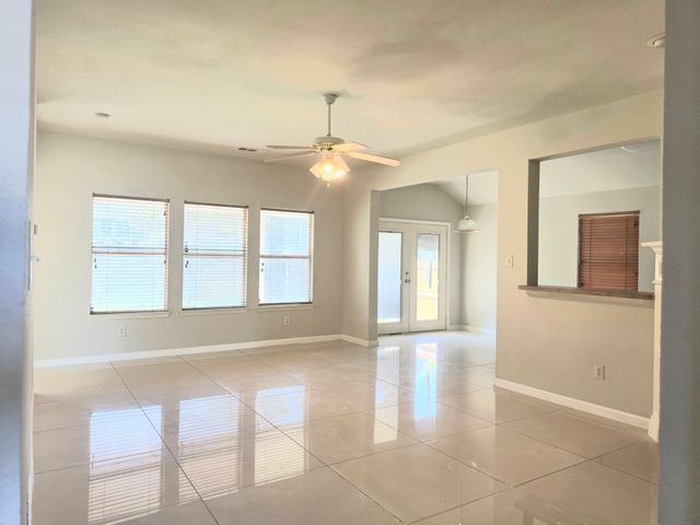 2947 Appaloosa Drive, Dallas, TX 75237