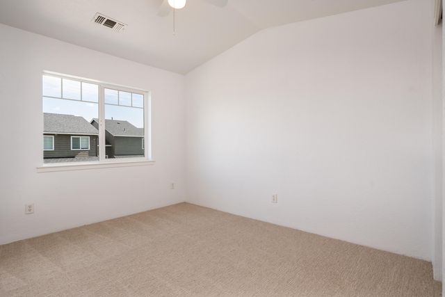 368 Live Oak Loop, Central Point, OR 97502