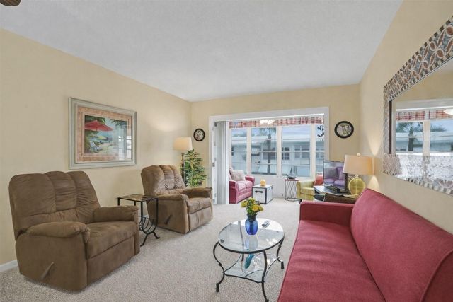 2475 W Golf Boulevard 244, Pompano Beach, FL 33064