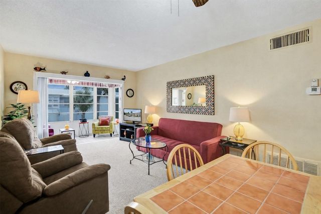 2475 W Golf Boulevard 244, Pompano Beach, FL 33064
