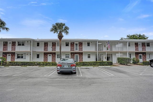2475 W Golf Boulevard 244, Pompano Beach, FL 33064