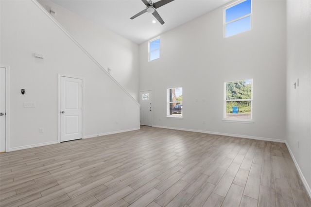 16709 Meadowcroft, Montgomery, TX 77316