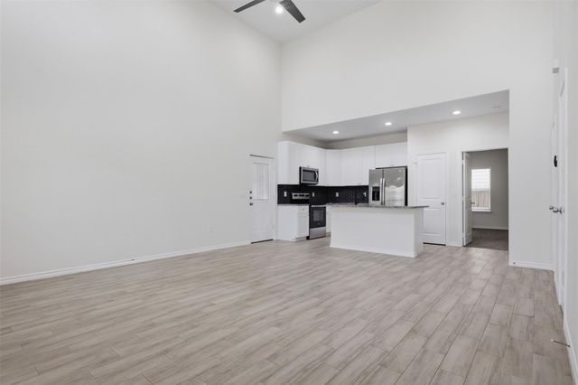 16709 Meadowcroft, Montgomery, TX 77316