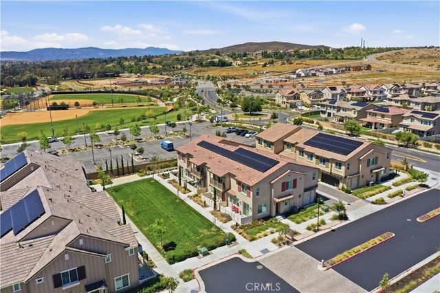 39333 Corvina Lane, Temecula, CA 92591