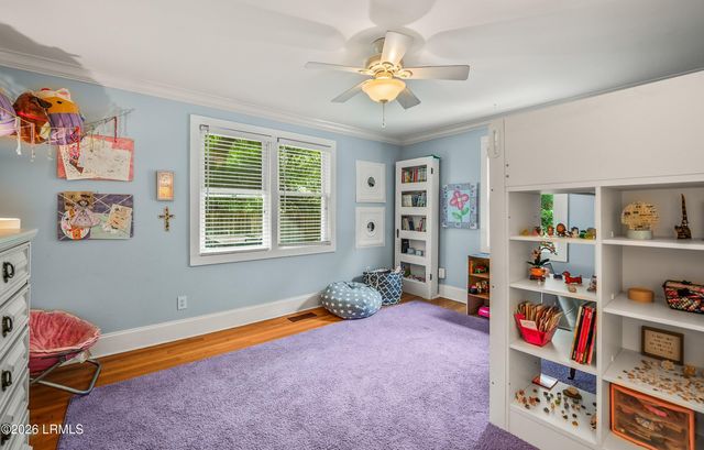 864 Ribaut Road, Beaufort, SC 29902