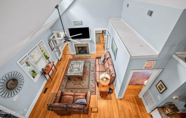 864 Ribaut Road, Beaufort, SC 29902