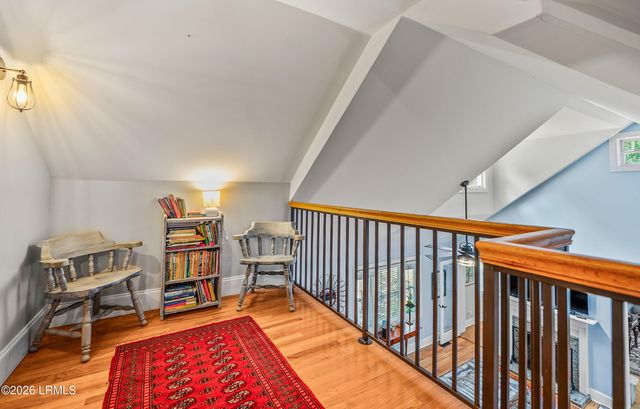 864 Ribaut Road, Beaufort, SC 29902