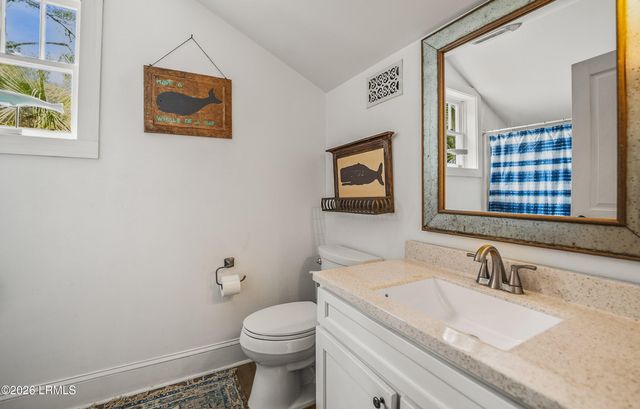 864 Ribaut Road, Beaufort, SC 29902