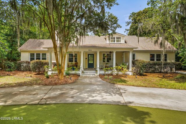 864 Ribaut Road, Beaufort, SC 29902
