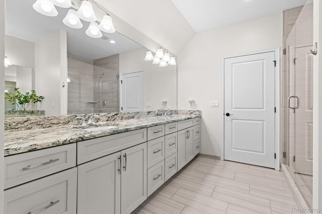 24288 Nepavine Drive, Novi, MI 48374