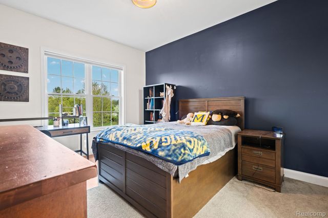 24288 Nepavine Drive, Novi, MI 48374