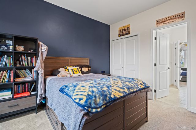 24288 Nepavine Drive, Novi, MI 48374