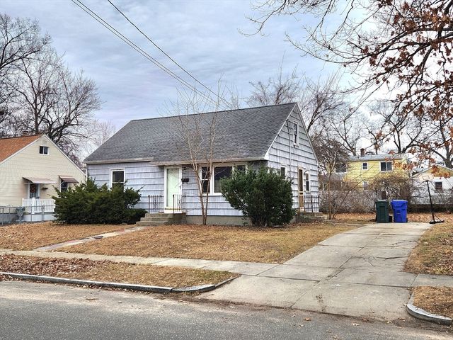 245 El Paso St, Springfield, MA 01104