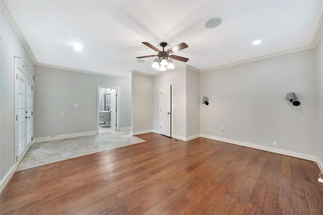 6303 E Grand Avenue, Dallas, TX 75223