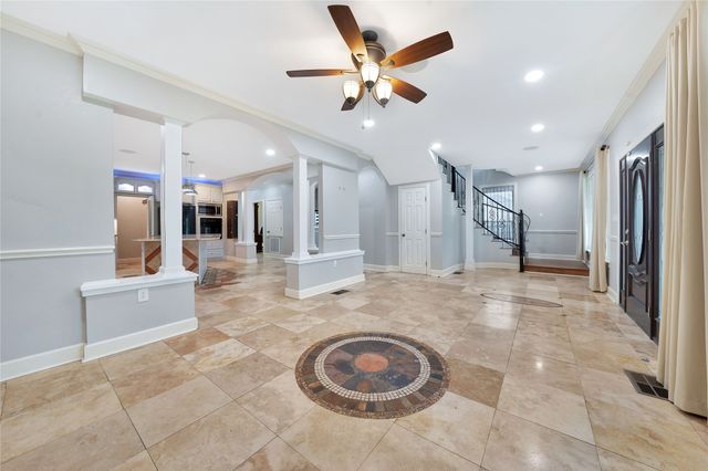 6303 E Grand Avenue, Dallas, TX 75223