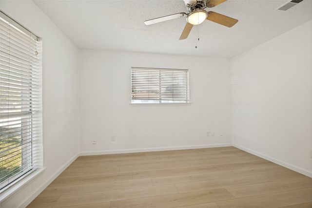 101 S Lois Lane, Richardson, TX 75081