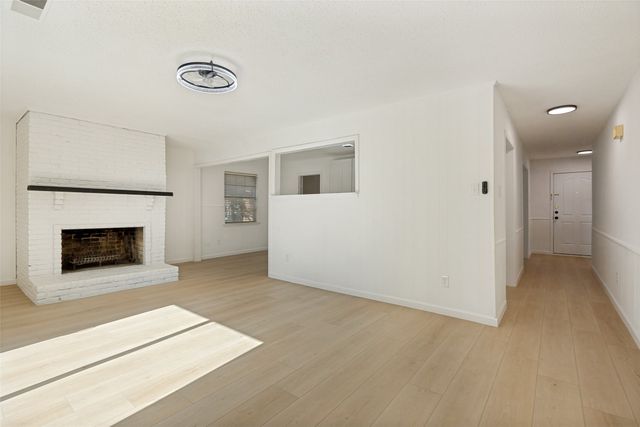 101 S Lois Lane, Richardson, TX 75081