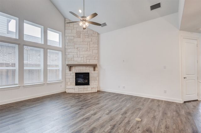 1435 Eden Valleywood Way, Arlington, TX 76005